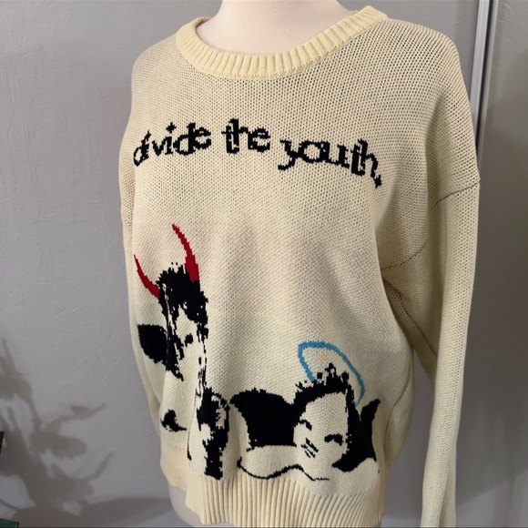 Divide the Youth Angel Sweater - Picture 6 of 9